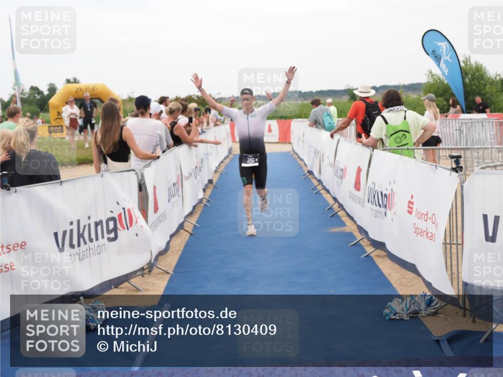 22.06.2025 - Viking Triathlon MichiJ http://msf.ph/oto/8130409 22.06.2025 15:30:45 Ziel 50, 386 meine-sportfotos.de
