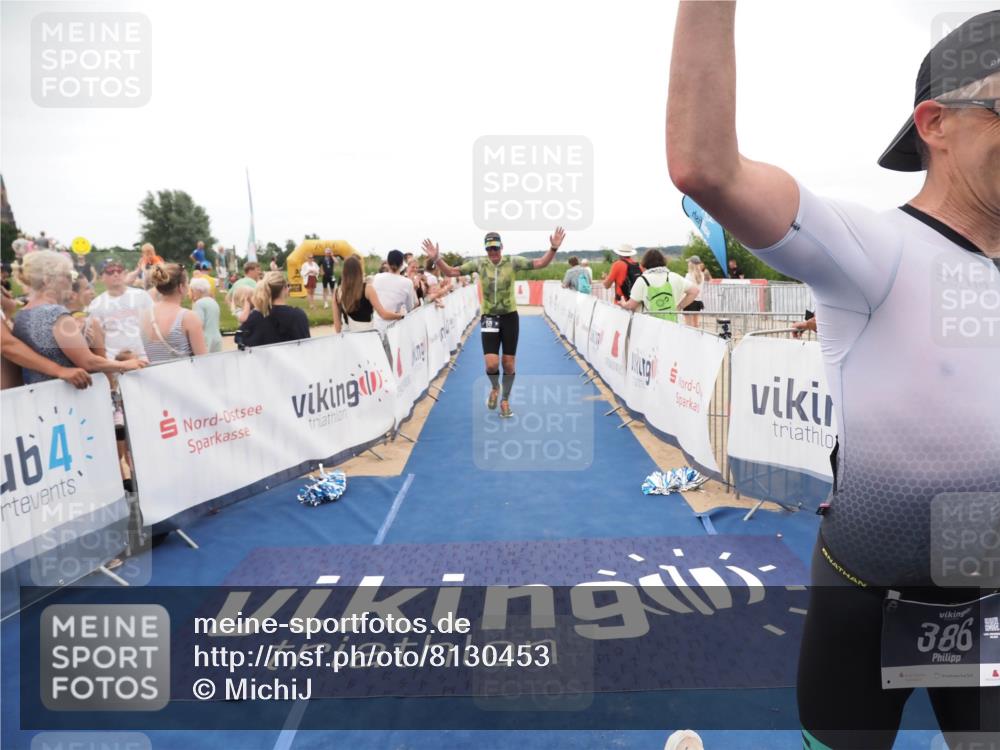 22.06.2025 - Viking Triathlon MichiJ http://msf.ph/oto/8130453 22.06.2025 15:30:47 Ziel 50, 386 meine-sportfotos.de