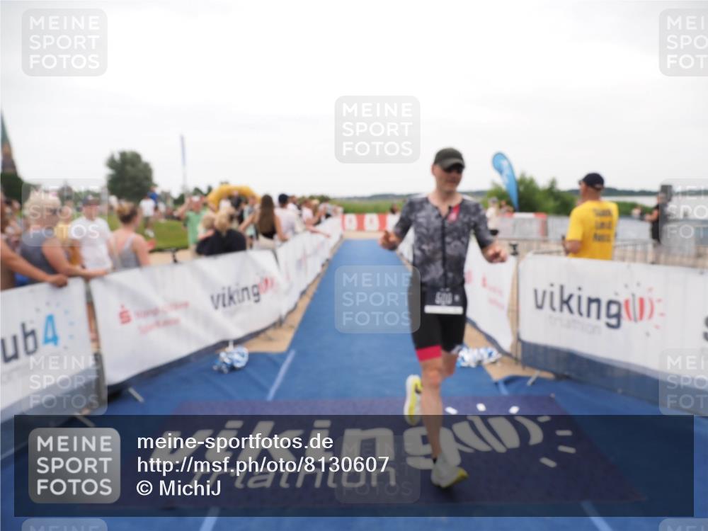 22.06.2025 - Viking Triathlon MichiJ http://msf.ph/oto/8130607 22.06.2025 15:31:20 Ziel 500 meine-sportfotos.de