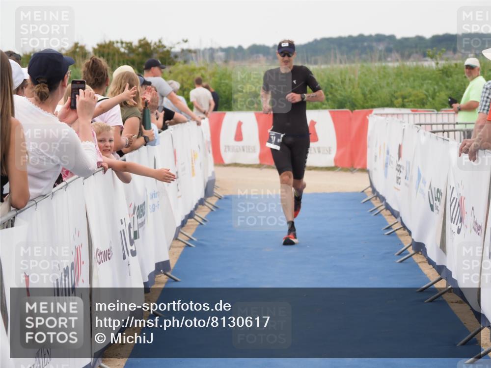22.06.2025 - Viking Triathlon MichiJ http://msf.ph/oto/8130617 22.06.2025 15:31:55 Ziel 331 meine-sportfotos.de