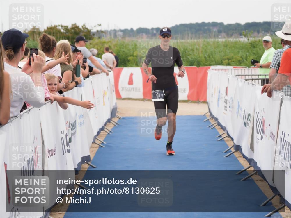 22.06.2025 - Viking Triathlon MichiJ http://msf.ph/oto/8130625 22.06.2025 15:31:55 Ziel 331 meine-sportfotos.de