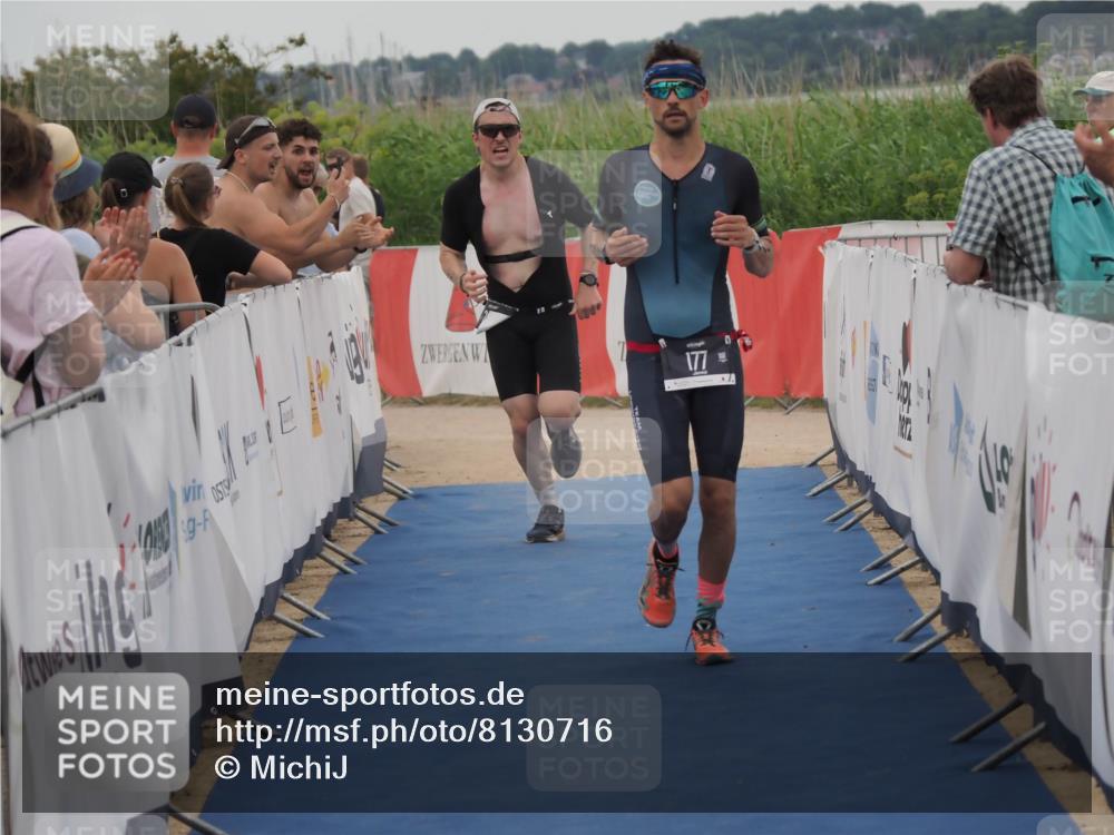22.06.2025 - Viking Triathlon MichiJ http://msf.ph/oto/8130716 22.06.2025 15:32:23 Ziel 177, 297 meine-sportfotos.de