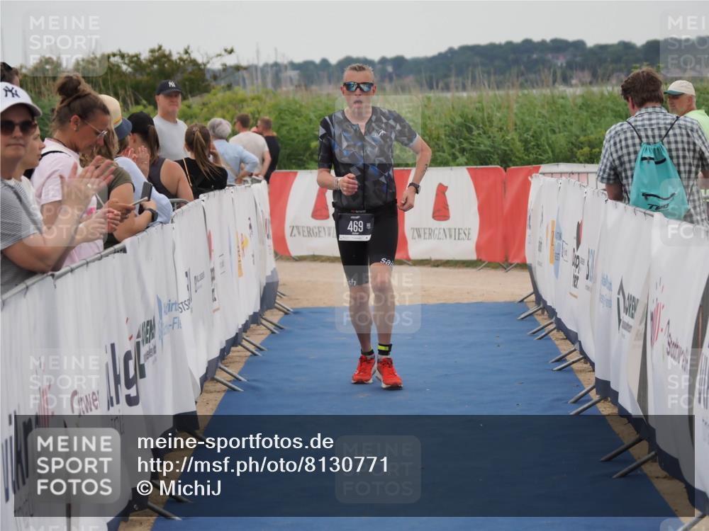 22.06.2025 - Viking Triathlon MichiJ http://msf.ph/oto/8130771 22.06.2025 15:32:55 Ziel 469 meine-sportfotos.de