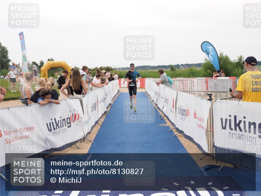 22.06.2025 - Viking Triathlon MichiJ http://msf.ph/oto/8130827 22.06.2025 15:33:48 Ziel 57 meine-sportfotos.de