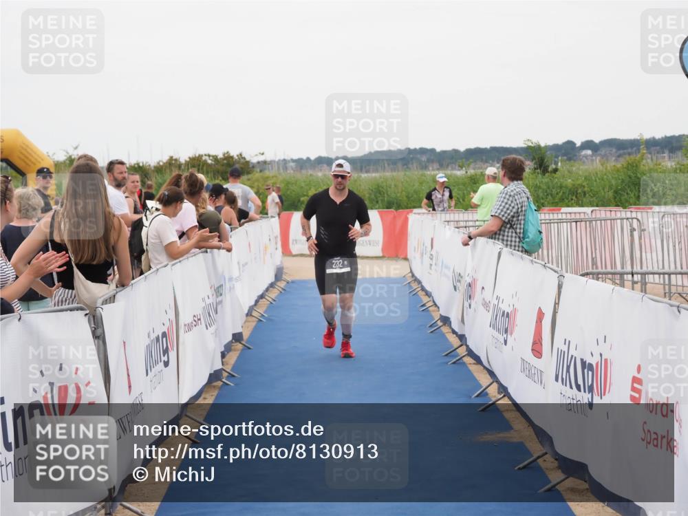 22.06.2025 - Viking Triathlon MichiJ http://msf.ph/oto/8130913 22.06.2025 15:34:20 Ziel 232, 361 meine-sportfotos.de