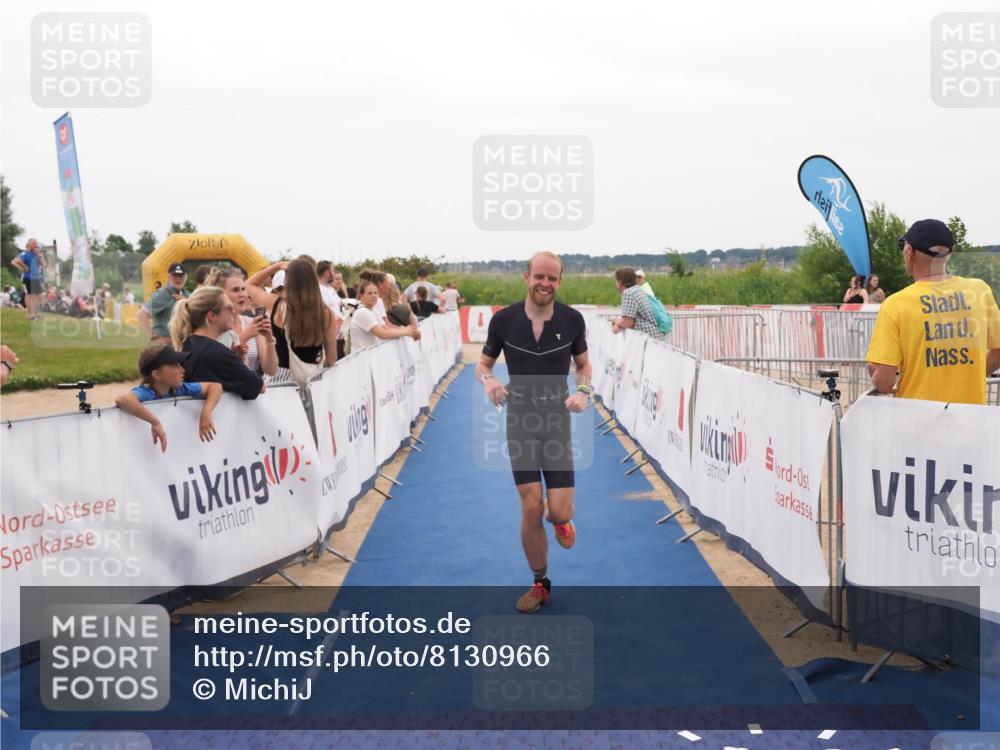 22.06.2025 - Viking Triathlon MichiJ http://msf.ph/oto/8130966 22.06.2025 15:34:33 Ziel 225 meine-sportfotos.de
