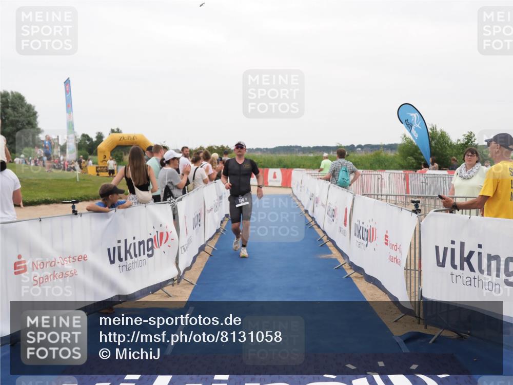 22.06.2025 - Viking Triathlon MichiJ http://msf.ph/oto/8131058 22.06.2025 15:35:03 Ziel 134 meine-sportfotos.de