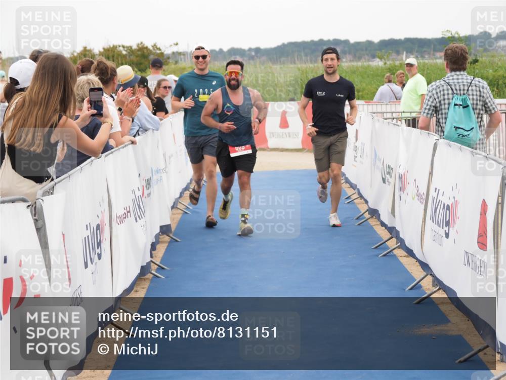22.06.2025 - Viking Triathlon MichiJ http://msf.ph/oto/8131151 22.06.2025 15:35:29 Ziel 609 meine-sportfotos.de
