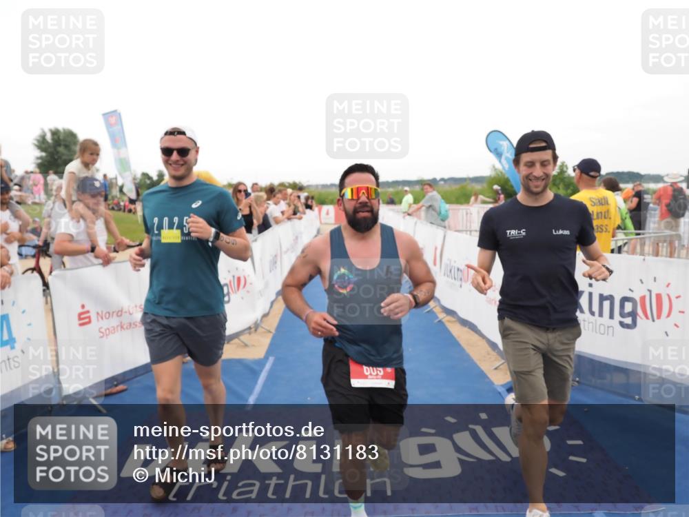 22.06.2025 - Viking Triathlon MichiJ http://msf.ph/oto/8131183 22.06.2025 15:35:33 Ziel 609 meine-sportfotos.de