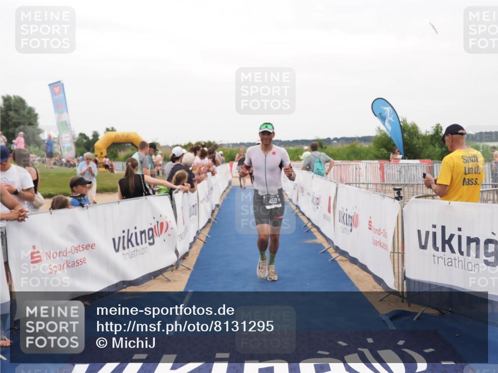 22.06.2025 - Viking Triathlon MichiJ http://msf.ph/oto/8131295 22.06.2025 15:37:03 Ziel 450, 480, 659 meine-sportfotos.de