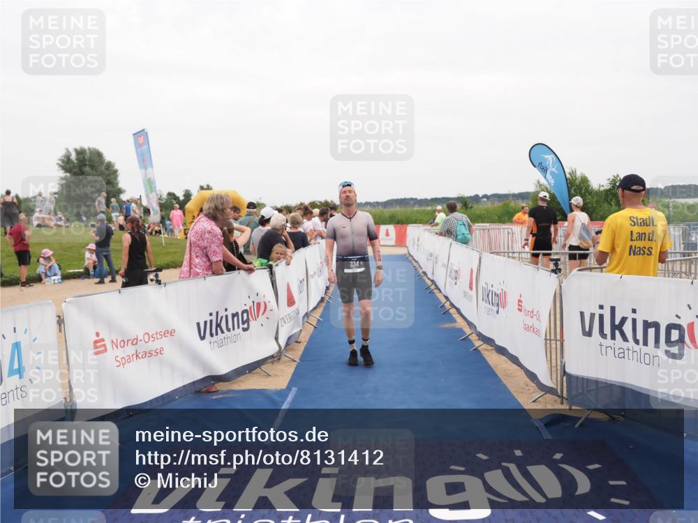 22.06.2025 - Viking Triathlon MichiJ http://msf.ph/oto/8131412 22.06.2025 15:38:21 Ziel 334 meine-sportfotos.de
