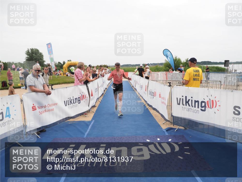 22.06.2025 - Viking Triathlon MichiJ http://msf.ph/oto/8131937 22.06.2025 15:42:24 Ziel 64, 182 meine-sportfotos.de