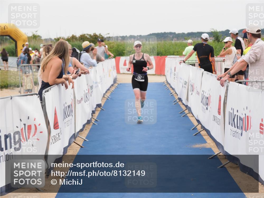 22.06.2025 - Viking Triathlon MichiJ http://msf.ph/oto/8132149 22.06.2025 15:43:35 Ziel 282 meine-sportfotos.de