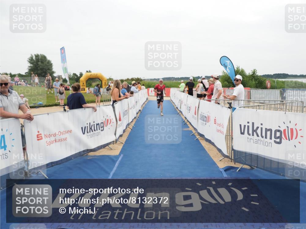 22.06.2025 - Viking Triathlon MichiJ http://msf.ph/oto/8132372 22.06.2025 15:45:07 Ziel 465, 511 meine-sportfotos.de