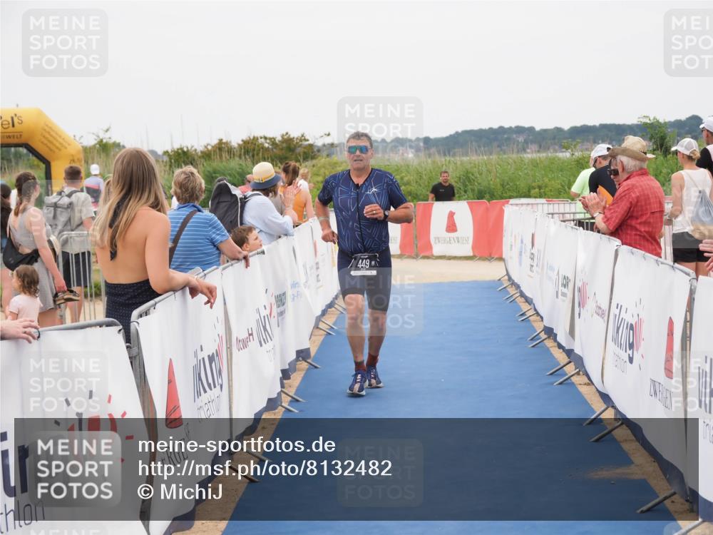 22.06.2025 - Viking Triathlon MichiJ http://msf.ph/oto/8132482 22.06.2025 15:45:53 Ziel 115, 449 meine-sportfotos.de