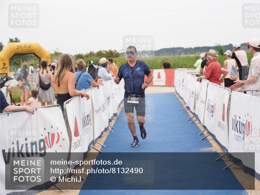 22.06.2025 - Viking Triathlon MichiJ http://msf.ph/oto/8132490 22.06.2025 15:45:54 Ziel 115, 449 meine-sportfotos.de