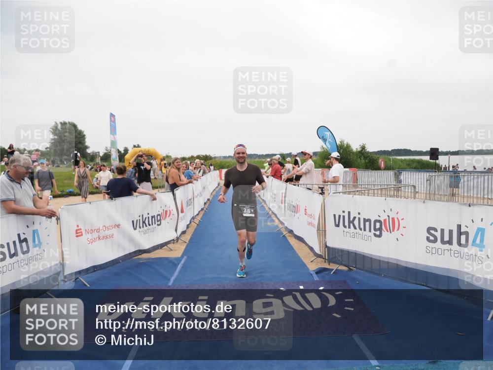 22.06.2025 - Viking Triathlon MichiJ http://msf.ph/oto/8132607 22.06.2025 15:46:53 Ziel 335 meine-sportfotos.de