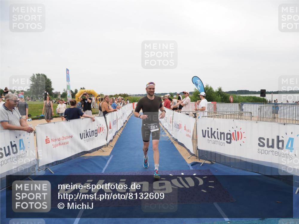 22.06.2025 - Viking Triathlon MichiJ http://msf.ph/oto/8132609 22.06.2025 15:46:53 Ziel 335 meine-sportfotos.de