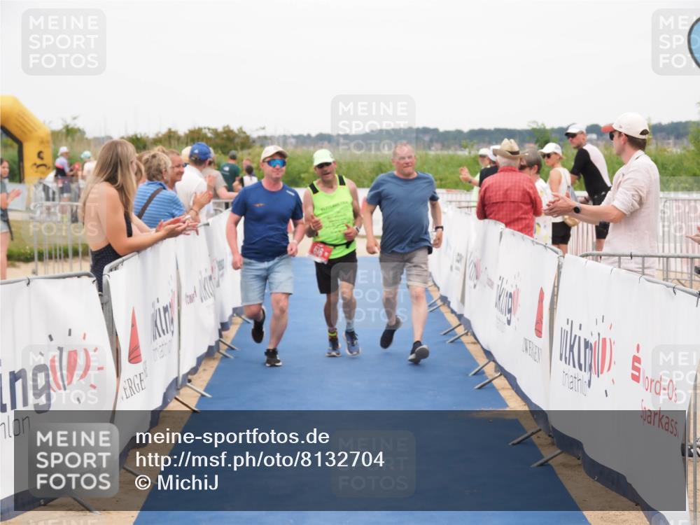 22.06.2025 - Viking Triathlon MichiJ http://msf.ph/oto/8132704 22.06.2025 15:48:00 Ziel 618 meine-sportfotos.de