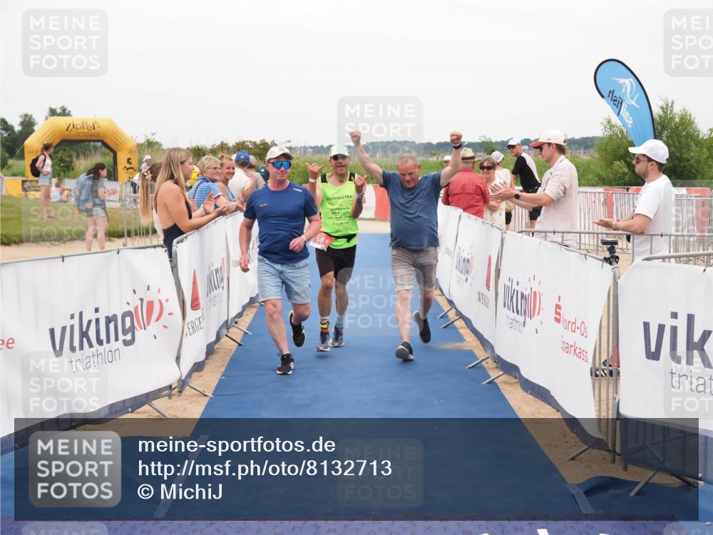 22.06.2025 - Viking Triathlon MichiJ http://msf.ph/oto/8132713 22.06.2025 15:48:01 Ziel 618 meine-sportfotos.de