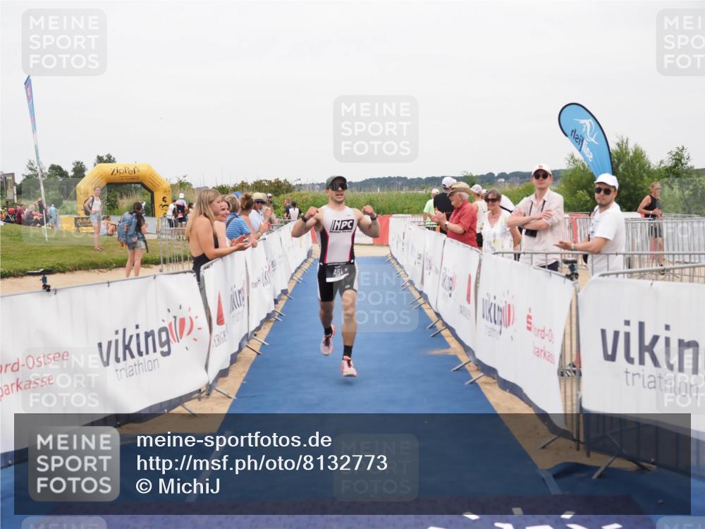 22.06.2025 - Viking Triathlon MichiJ http://msf.ph/oto/8132773 22.06.2025 15:48:20 Ziel 481 meine-sportfotos.de