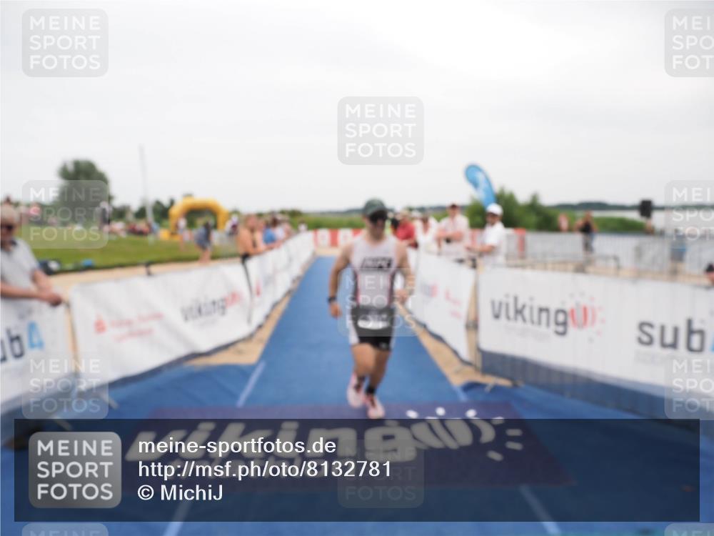 22.06.2025 - Viking Triathlon MichiJ http://msf.ph/oto/8132781 22.06.2025 15:48:21 Ziel 481 meine-sportfotos.de