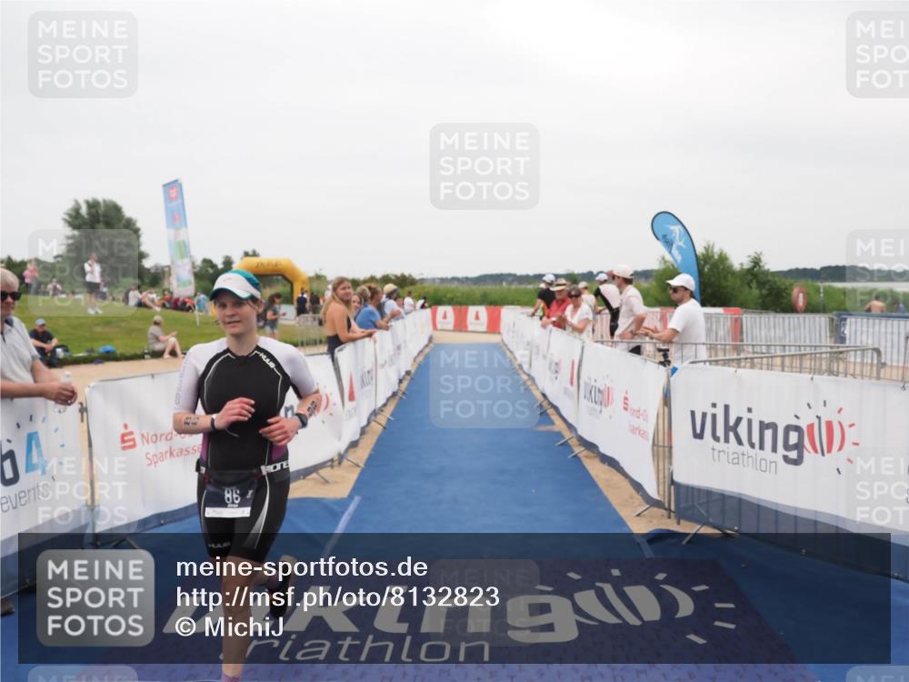 22.06.2025 - Viking Triathlon MichiJ http://msf.ph/oto/8132823 22.06.2025 15:49:28 Ziel 86 meine-sportfotos.de
