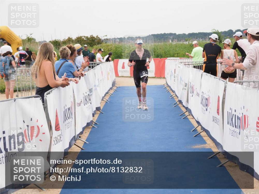 22.06.2025 - Viking Triathlon MichiJ http://msf.ph/oto/8132832 22.06.2025 15:49:50 Ziel 34 meine-sportfotos.de