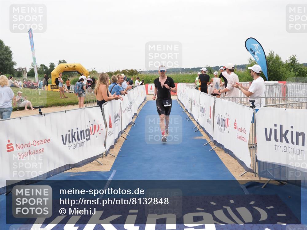 22.06.2025 - Viking Triathlon MichiJ http://msf.ph/oto/8132848 22.06.2025 15:49:52 Ziel 34 meine-sportfotos.de
