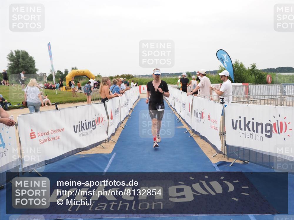 22.06.2025 - Viking Triathlon MichiJ http://msf.ph/oto/8132854 22.06.2025 15:49:53 Ziel 34 meine-sportfotos.de