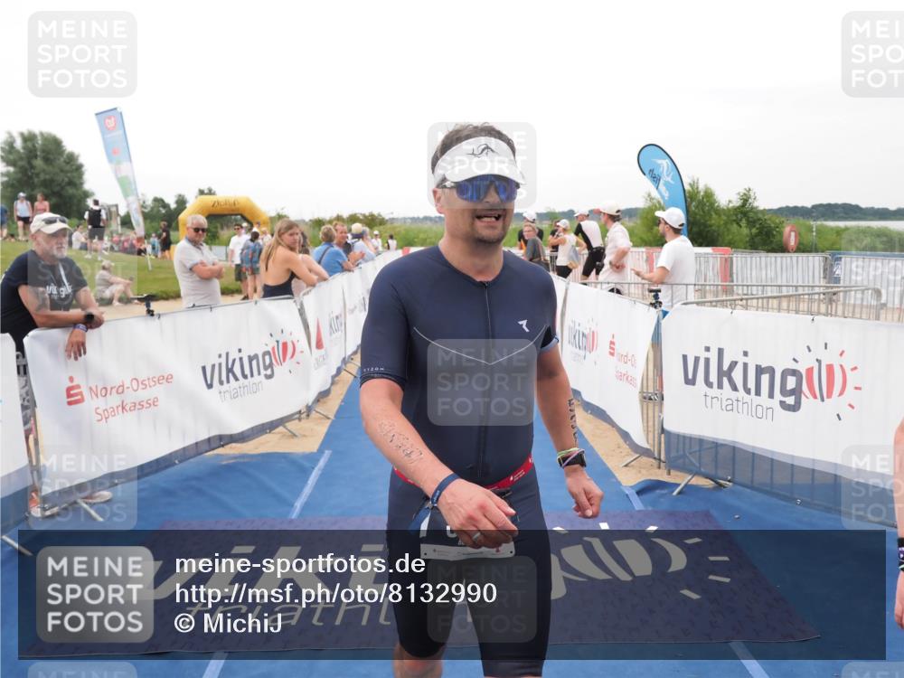 22.06.2025 - Viking Triathlon MichiJ http://msf.ph/oto/8132990 22.06.2025 15:52:04 Ziel 538, 624 meine-sportfotos.de