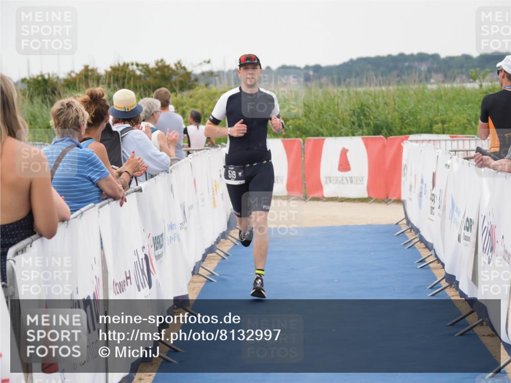 22.06.2025 - Viking Triathlon MichiJ http://msf.ph/oto/8132997 22.06.2025 15:52:25 Ziel 519 meine-sportfotos.de