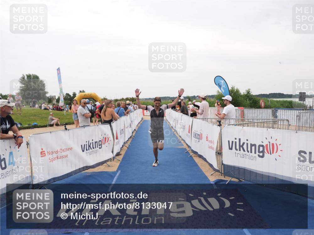22.06.2025 - Viking Triathlon MichiJ http://msf.ph/oto/8133047 22.06.2025 15:52:50 Ziel 463 meine-sportfotos.de