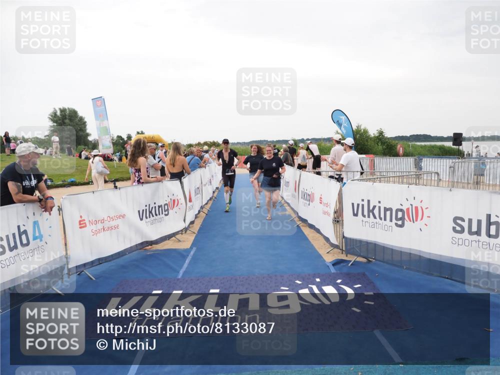 22.06.2025 - Viking Triathlon MichiJ http://msf.ph/oto/8133087 22.06.2025 15:53:39 Ziel 75, 637 meine-sportfotos.de