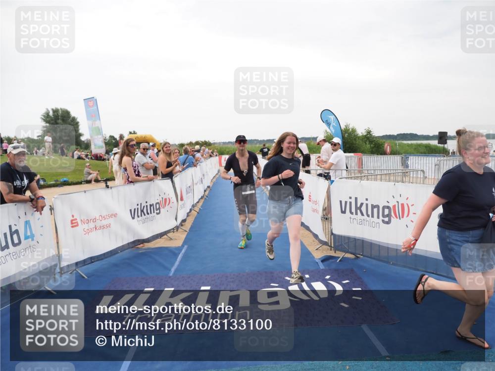 22.06.2025 - Viking Triathlon MichiJ http://msf.ph/oto/8133100 22.06.2025 15:53:40 Ziel 75, 637 meine-sportfotos.de