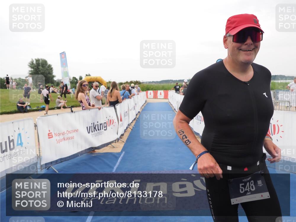 22.06.2025 - Viking Triathlon MichiJ http://msf.ph/oto/8133178 22.06.2025 15:53:54 Ziel 548 meine-sportfotos.de