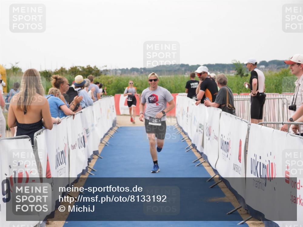 22.06.2025 - Viking Triathlon MichiJ http://msf.ph/oto/8133192 22.06.2025 15:54:16 Ziel 241 meine-sportfotos.de