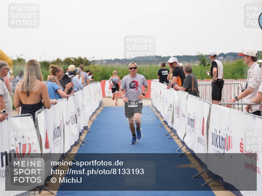 22.06.2025 - Viking Triathlon MichiJ http://msf.ph/oto/8133193 22.06.2025 15:54:17 Ziel 43, 241 meine-sportfotos.de
