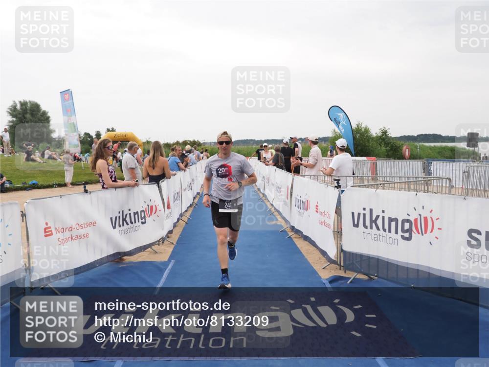 22.06.2025 - Viking Triathlon MichiJ http://msf.ph/oto/8133209 22.06.2025 15:54:18 Ziel 43, 241 meine-sportfotos.de