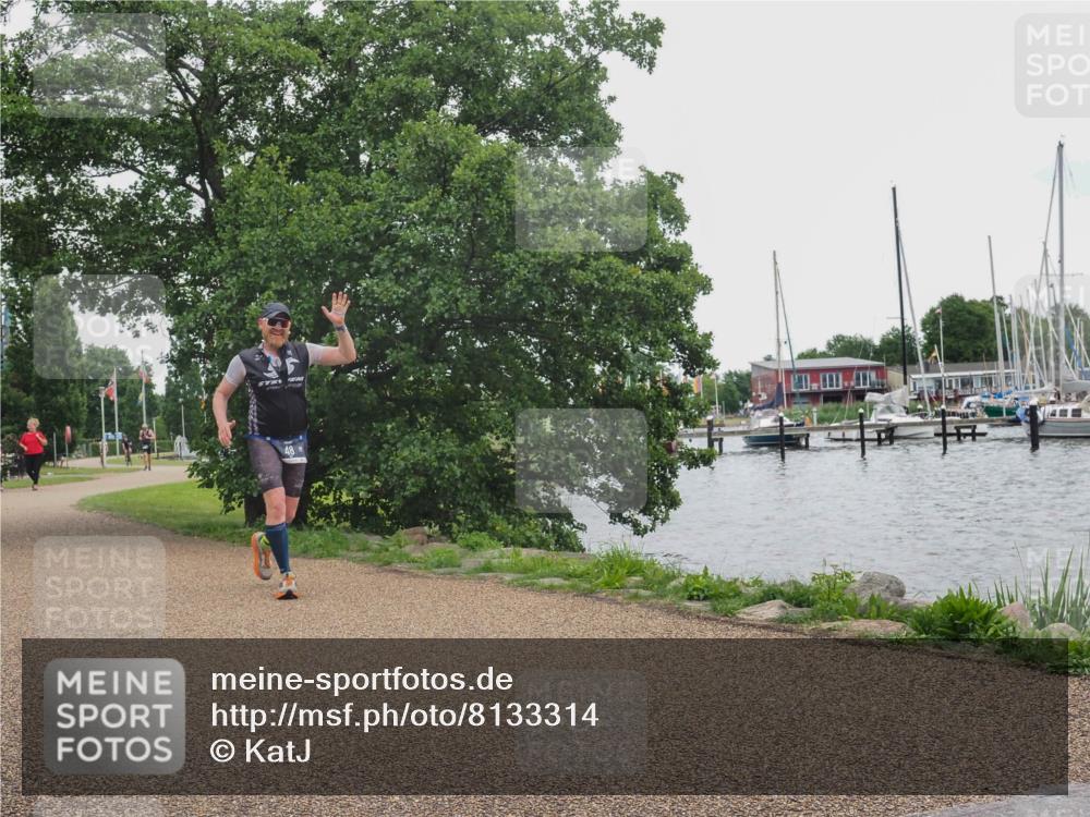 22.06.2025 - Viking Triathlon KatJ http://msf.ph/oto/8133314 22.06.2025 15:46:30 Laufen 48 meine-sportfotos.de