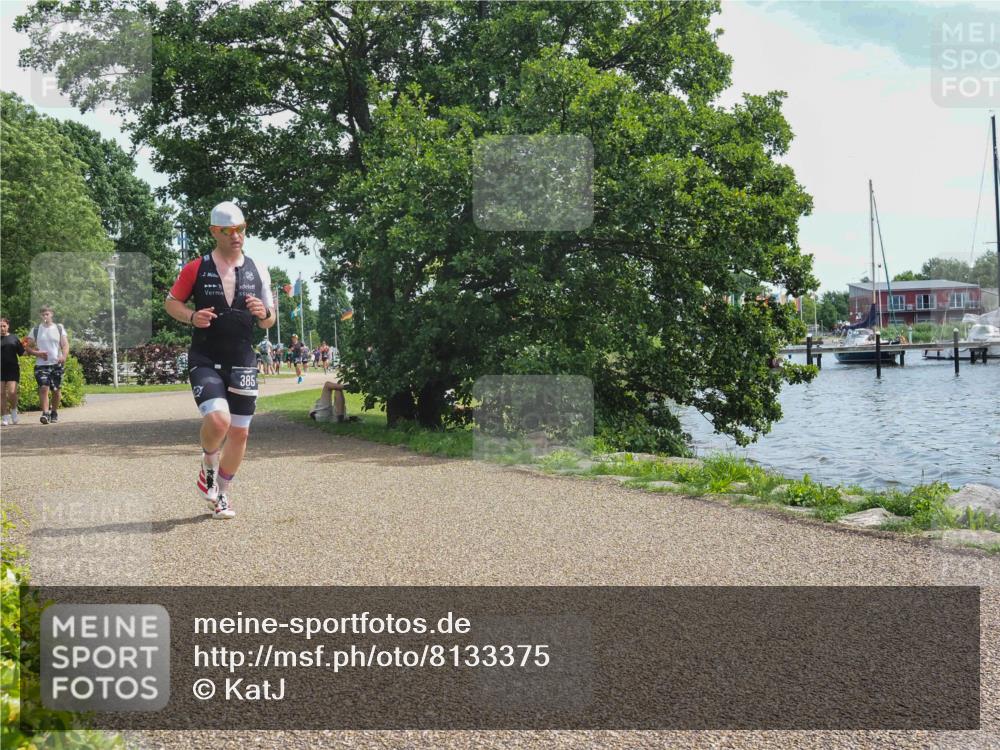 22.06.2025 - Viking Triathlon KatJ http://msf.ph/oto/8133375 22.06.2025 13:17:28 Laufen 228, 385 meine-sportfotos.de