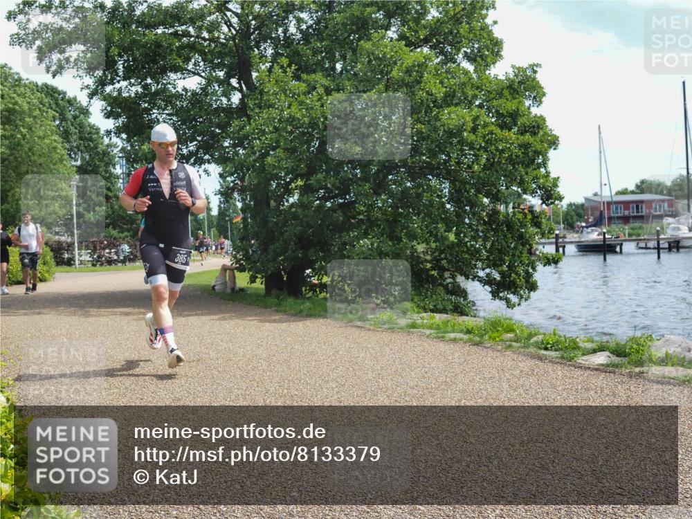 22.06.2025 - Viking Triathlon KatJ http://msf.ph/oto/8133379 22.06.2025 13:17:28 Laufen 228, 385 meine-sportfotos.de