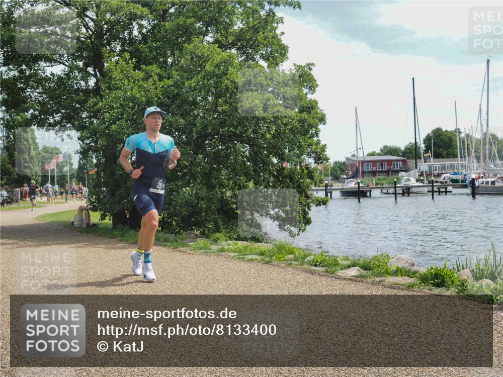 22.06.2025 - Viking Triathlon KatJ http://msf.ph/oto/8133400 22.06.2025 13:17:31 Laufen 228, 385 meine-sportfotos.de