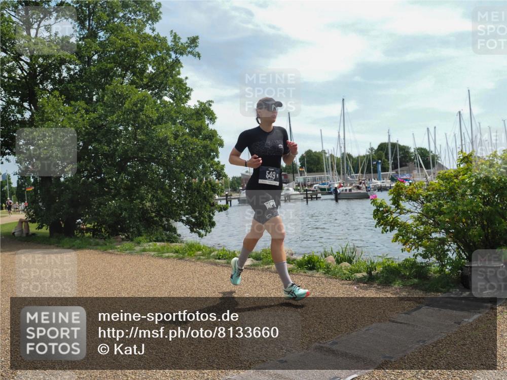 22.06.2025 - Viking Triathlon KatJ http://msf.ph/oto/8133660 22.06.2025 13:18:03 Laufen 549 meine-sportfotos.de