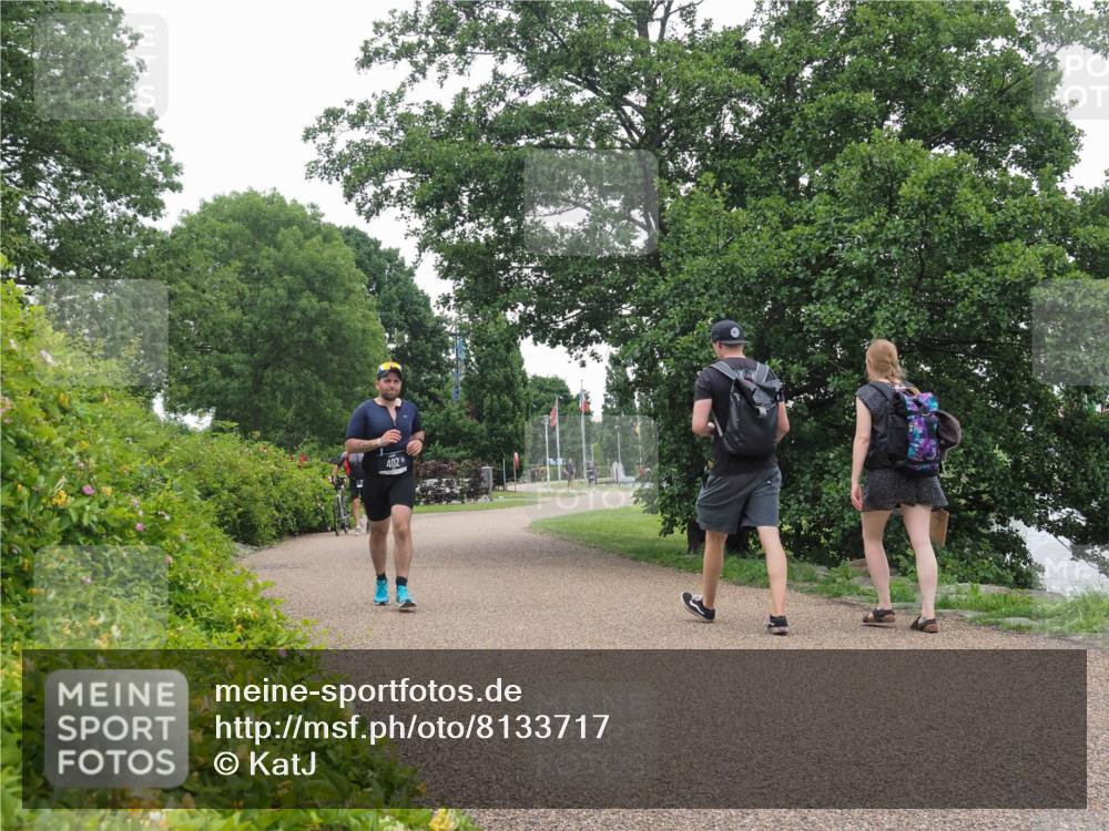 22.06.2025 - Viking Triathlon KatJ http://msf.ph/oto/8133717 22.06.2025 15:50:28 Laufen 402 meine-sportfotos.de