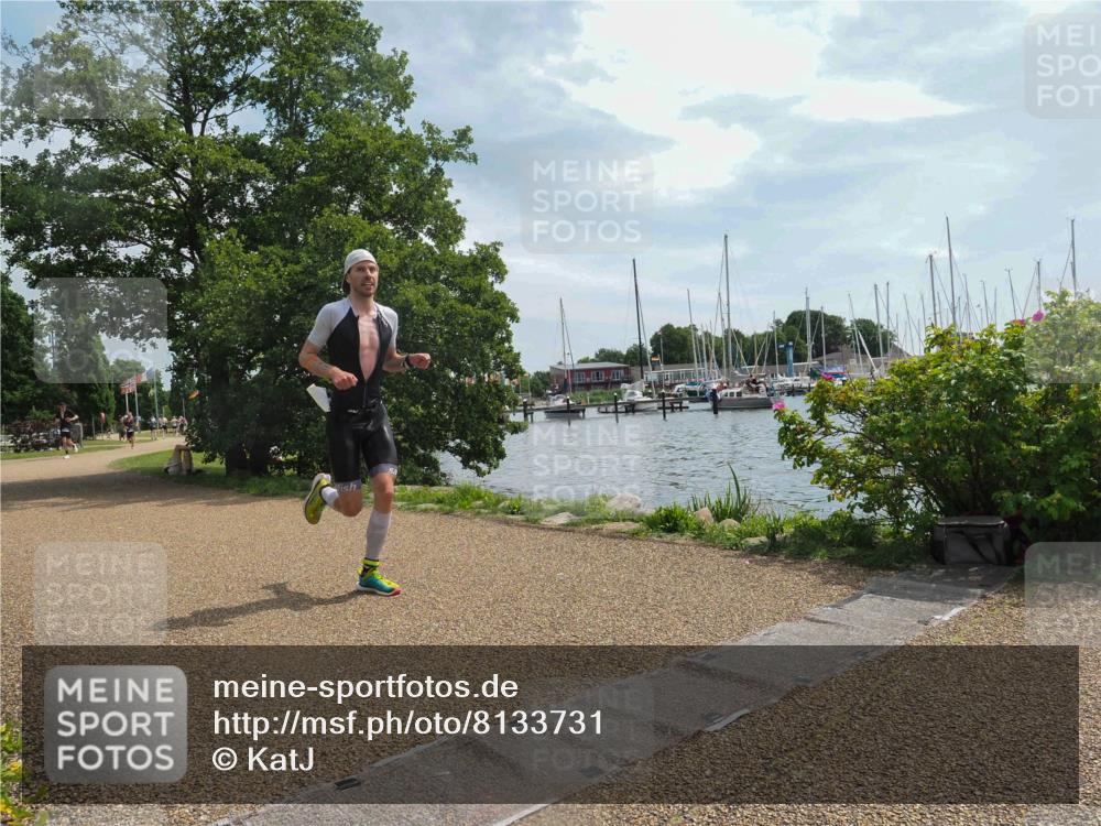 22.06.2025 - Viking Triathlon KatJ http://msf.ph/oto/8133731 22.06.2025 13:18:16 Laufen 393 meine-sportfotos.de