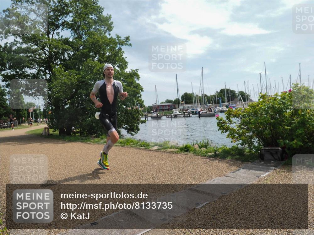 22.06.2025 - Viking Triathlon KatJ http://msf.ph/oto/8133735 22.06.2025 13:18:16 Laufen 393 meine-sportfotos.de