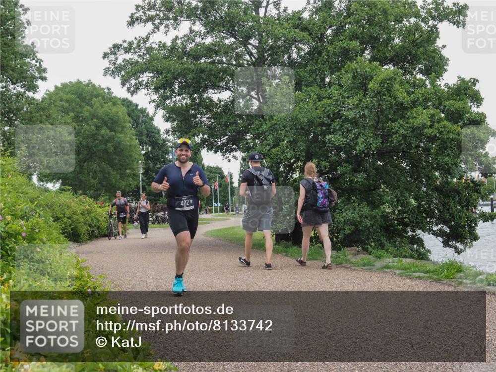 22.06.2025 - Viking Triathlon KatJ http://msf.ph/oto/8133742 22.06.2025 15:50:29 Laufen 402 meine-sportfotos.de