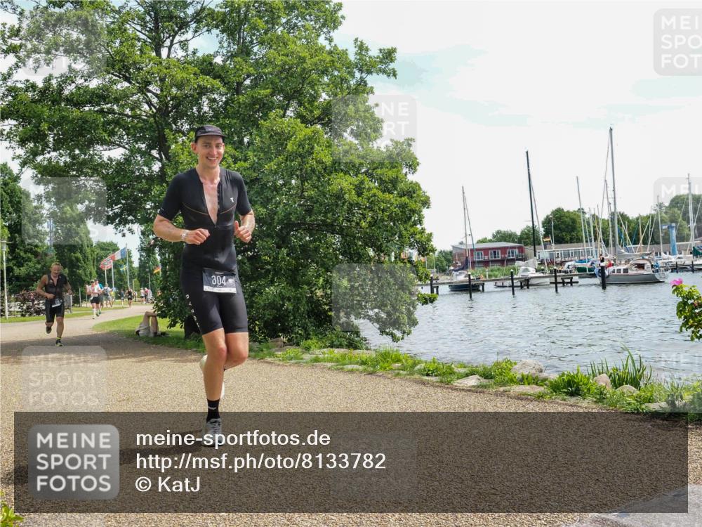 22.06.2025 - Viking Triathlon KatJ http://msf.ph/oto/8133782 22.06.2025 13:18:25 Laufen 170, 304 meine-sportfotos.de