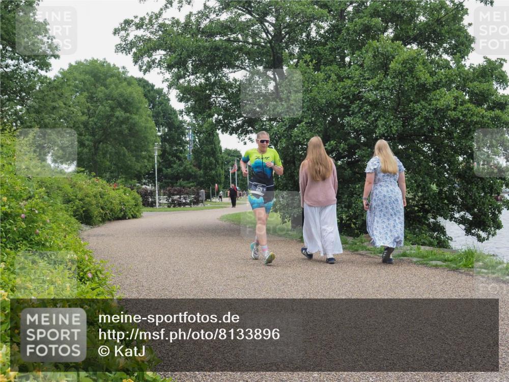 22.06.2025 - Viking Triathlon KatJ http://msf.ph/oto/8133896 22.06.2025 15:51:59 Laufen 321 meine-sportfotos.de